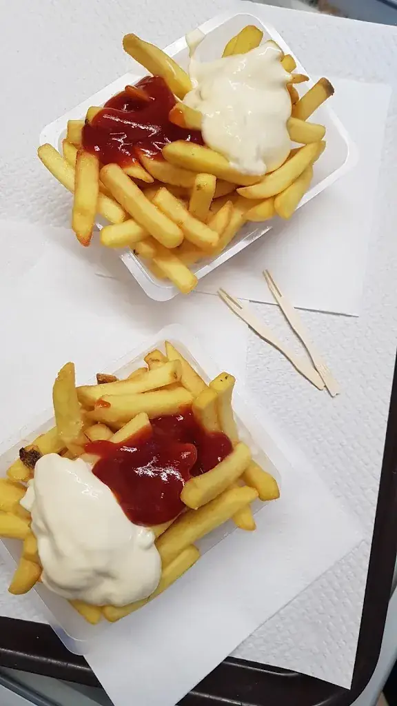 Friterie Au Petit Creux_Anould_slider_image_1