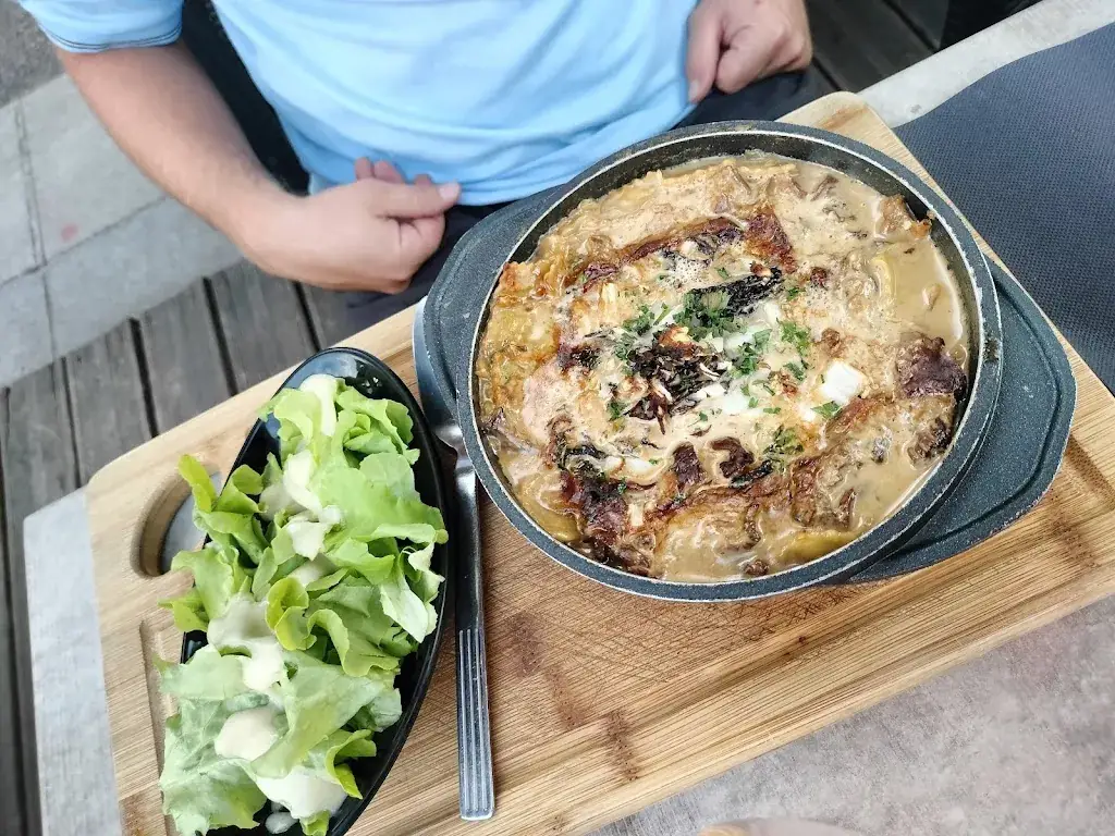 Aurelie Martinez_La ferme des monts d'or_Champagne-au-Mont-d'Or_review