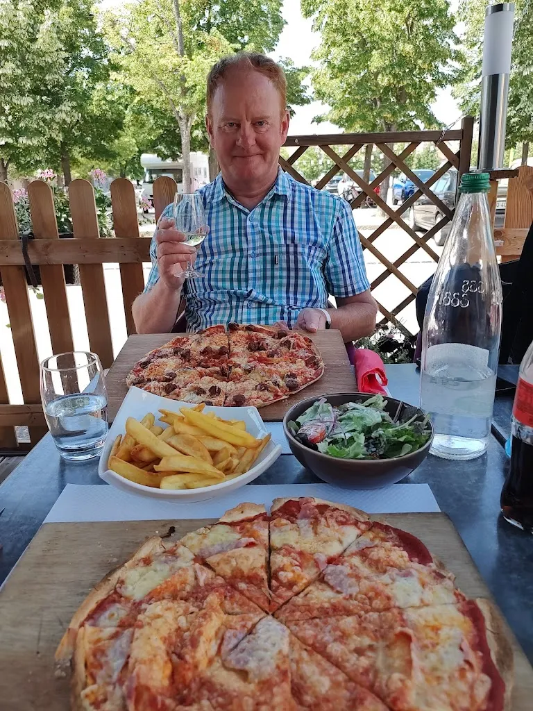 Nick Turner_La Fusion_Neuf-Brisach_review