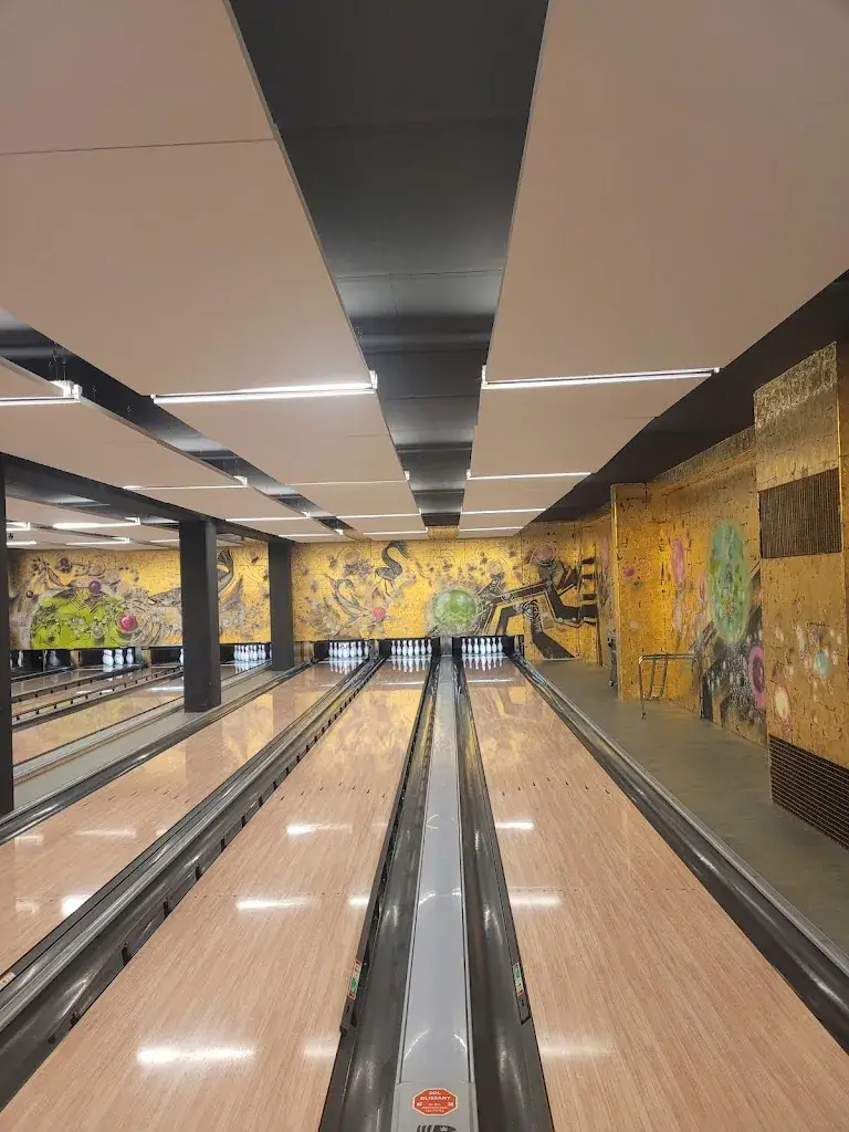 Bowling RhinOr Palace_Algolsheim_slider_image_2