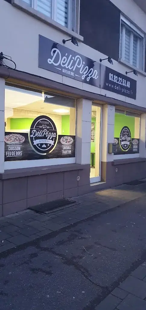 Lucas Eberhardt_Délipizza_Auboué_review