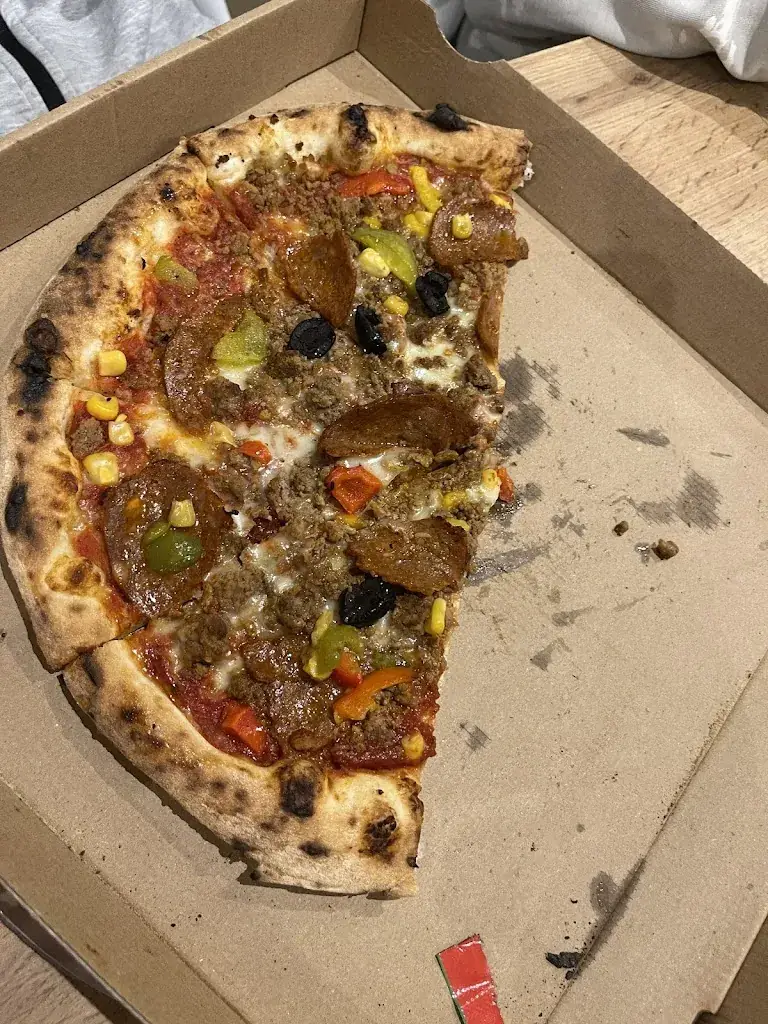 Lucie H_Délipizza_Auboué_review