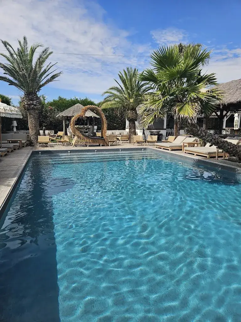 Marie Stella_Les Jardins de l'Hacienda_Moineville_recensione