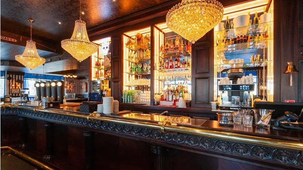 Au Bureau - Pub et Brasserie_Amnéville_slider_image_1