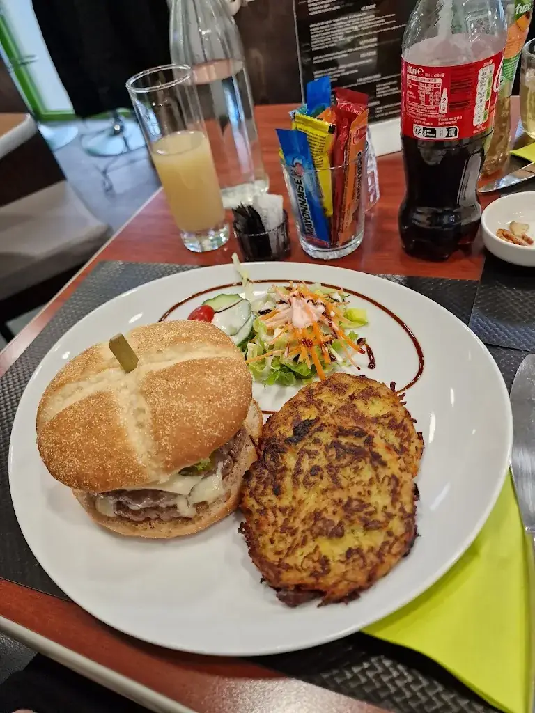 Rafael Rumpold_En Faim_Amnéville_review