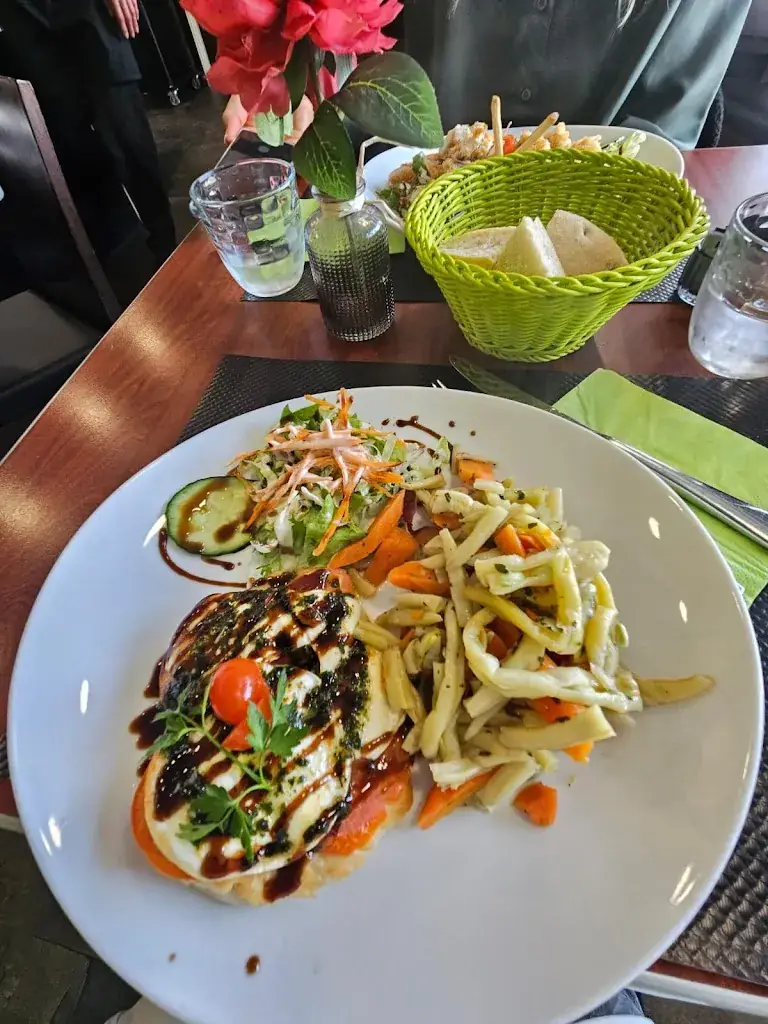 Coralie Delelis_En Faim_Amnéville_review