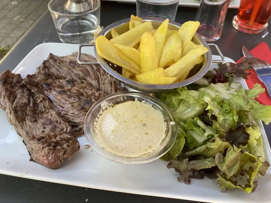 Le Rouge-Gorge_Champagne-au-Mont-d'Or_slider_image_2