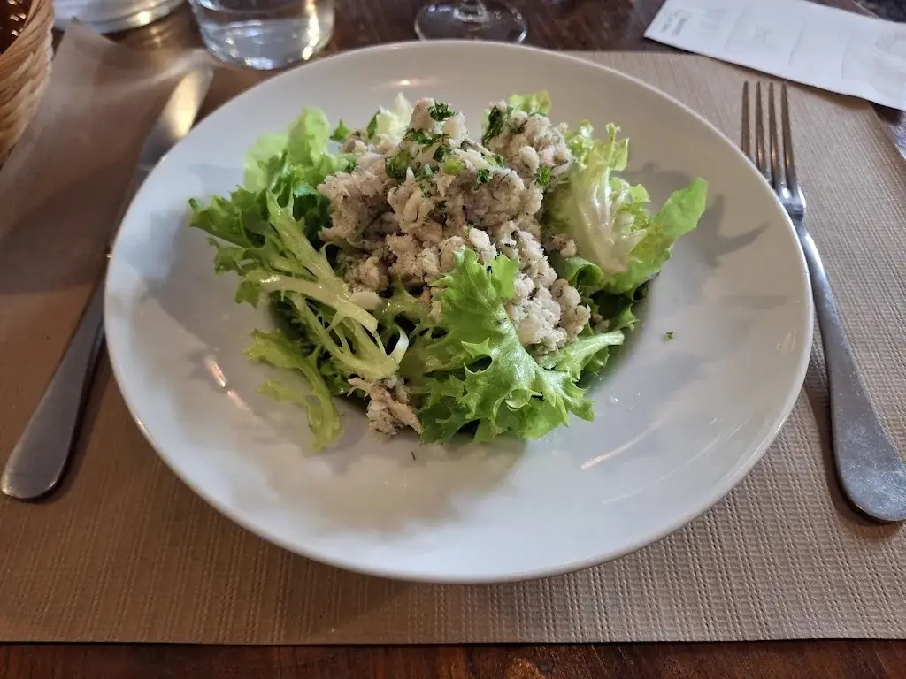 Le Rouge-Gorge_Champagne-au-Mont-d'Or_slider_image_3