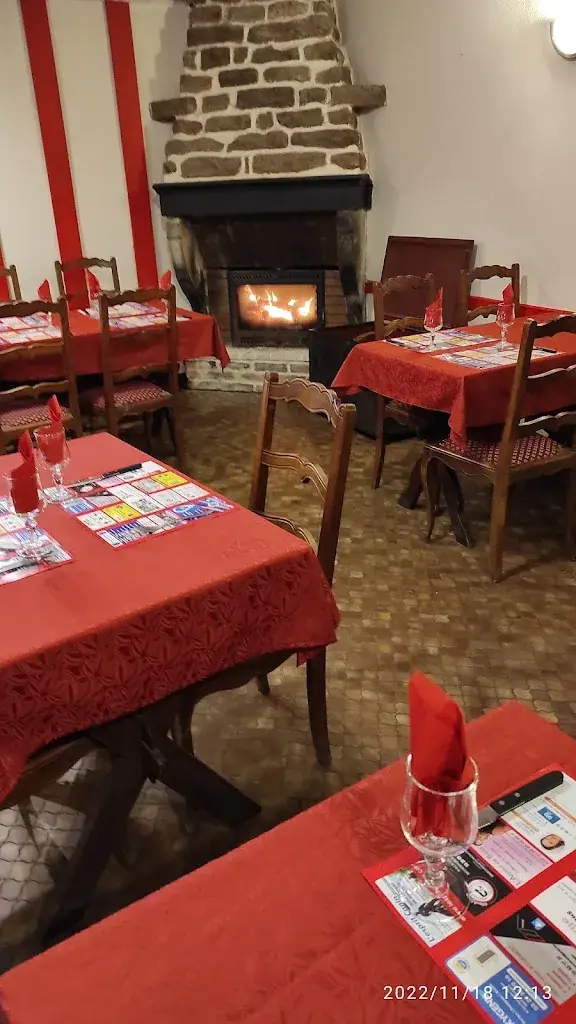 AUBERGE CHEZ NOUS restaurant à Attigny