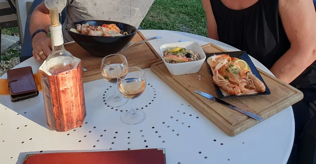 Gerard Daatselaar Van_Camping Le Vallage_Attigny_review