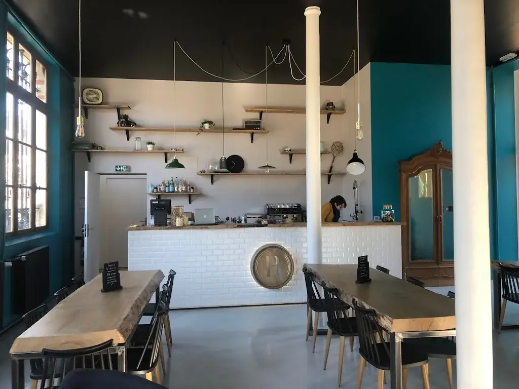 Le Recommandé - Bar à dégustation Restaurant in Avize