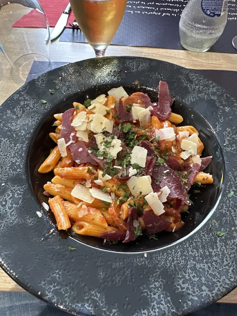 pieter-jan van loo_La Cheminée_Avize_review