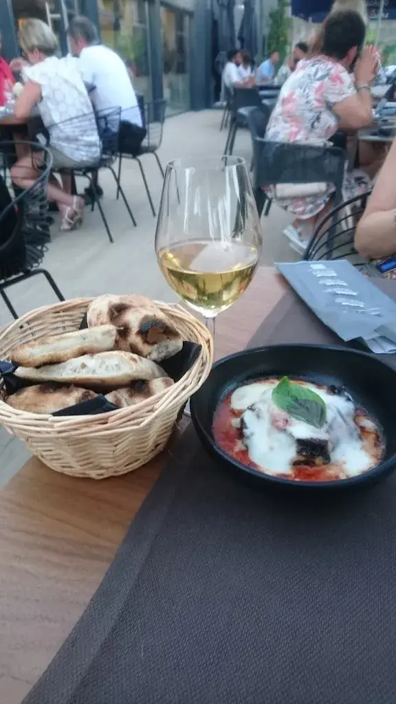 Alberto Del Lungo_Bacio Altkirch_Altkirch_review