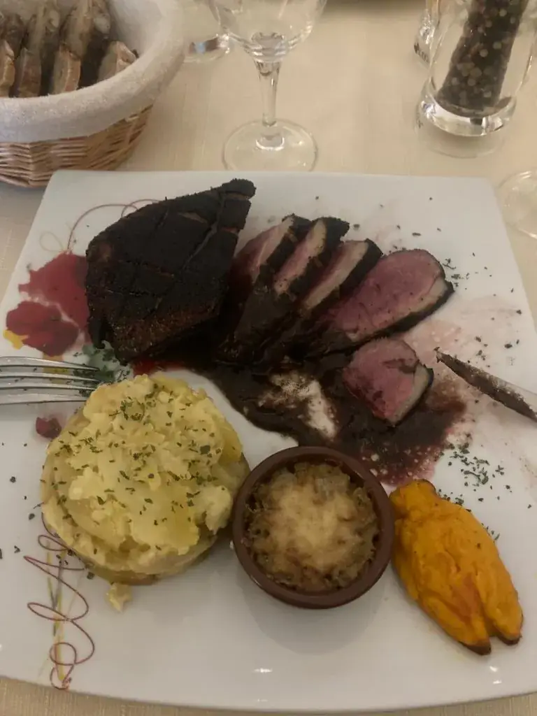 Sophie Bordeaux_Auberge de la Gargouille_Saint-Amant-Tallende_review