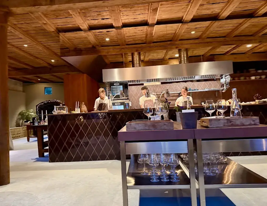 ENFIN_Barr_slider_image_2