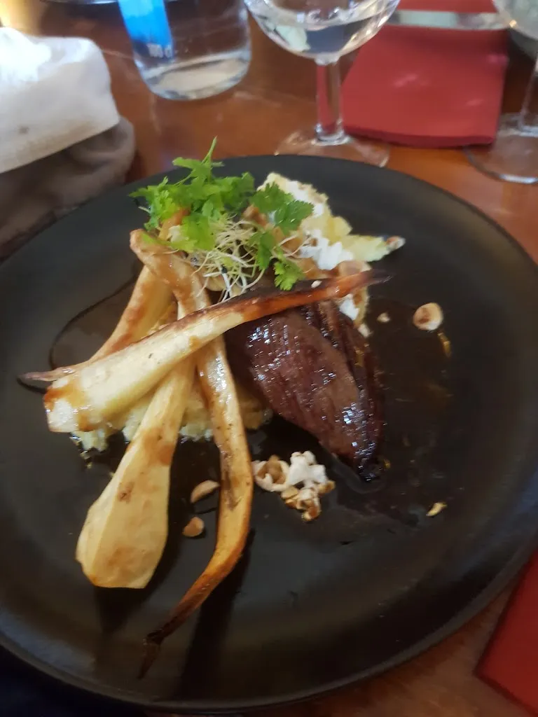 Mateo Moncayo_Restaurant Au Potin_Barr_review