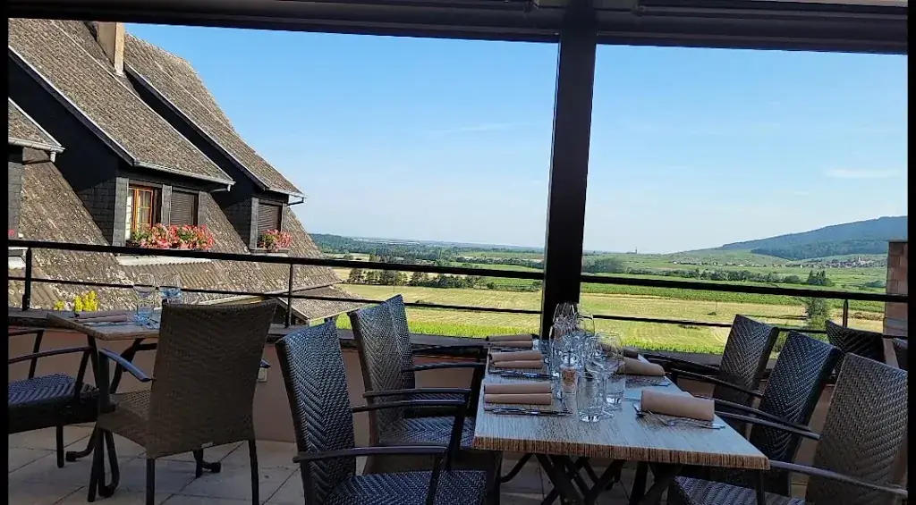 Faller Emmebuckel restaurant in Itterswiller