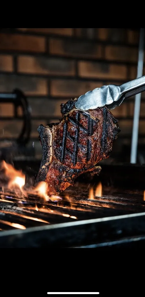 PARRILLADA STEAK AND BURGER AUGNY_Augny_slider_image_3
