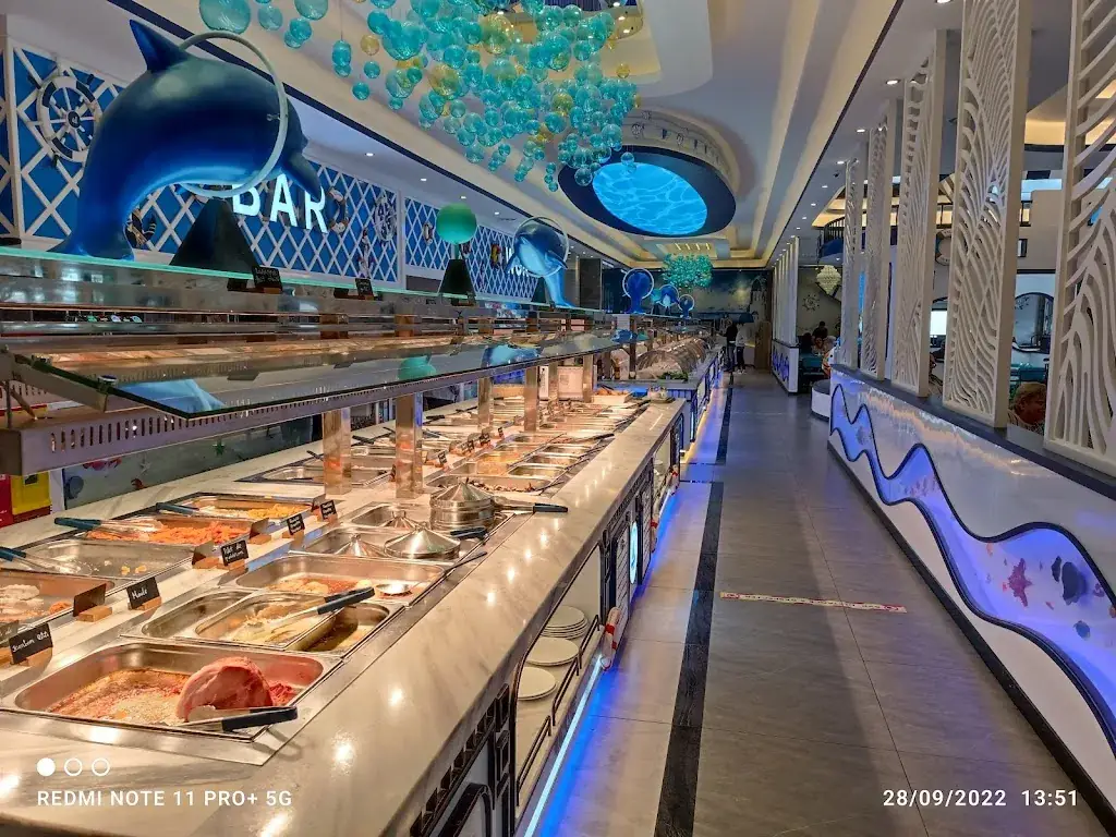 Mohammed Sharrack_Buffet Du Monde_Augny_review