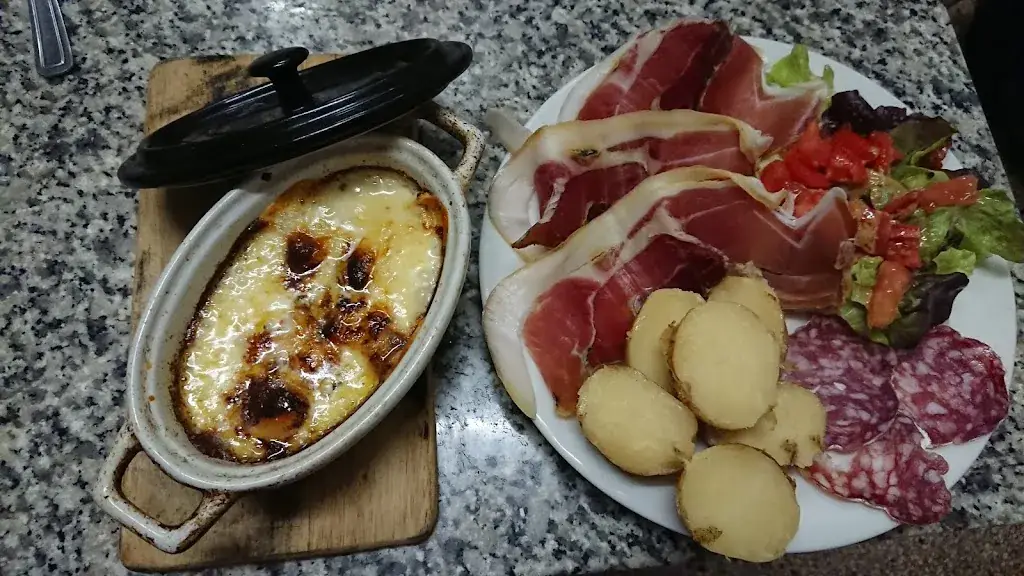 Menu_La Couze Pavin_Saint-Floret_image_5