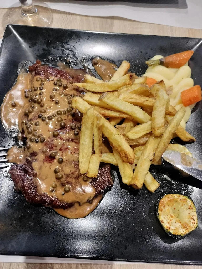 Laura Oliver_Restaurant Chez Baptiste_Baccarat_review