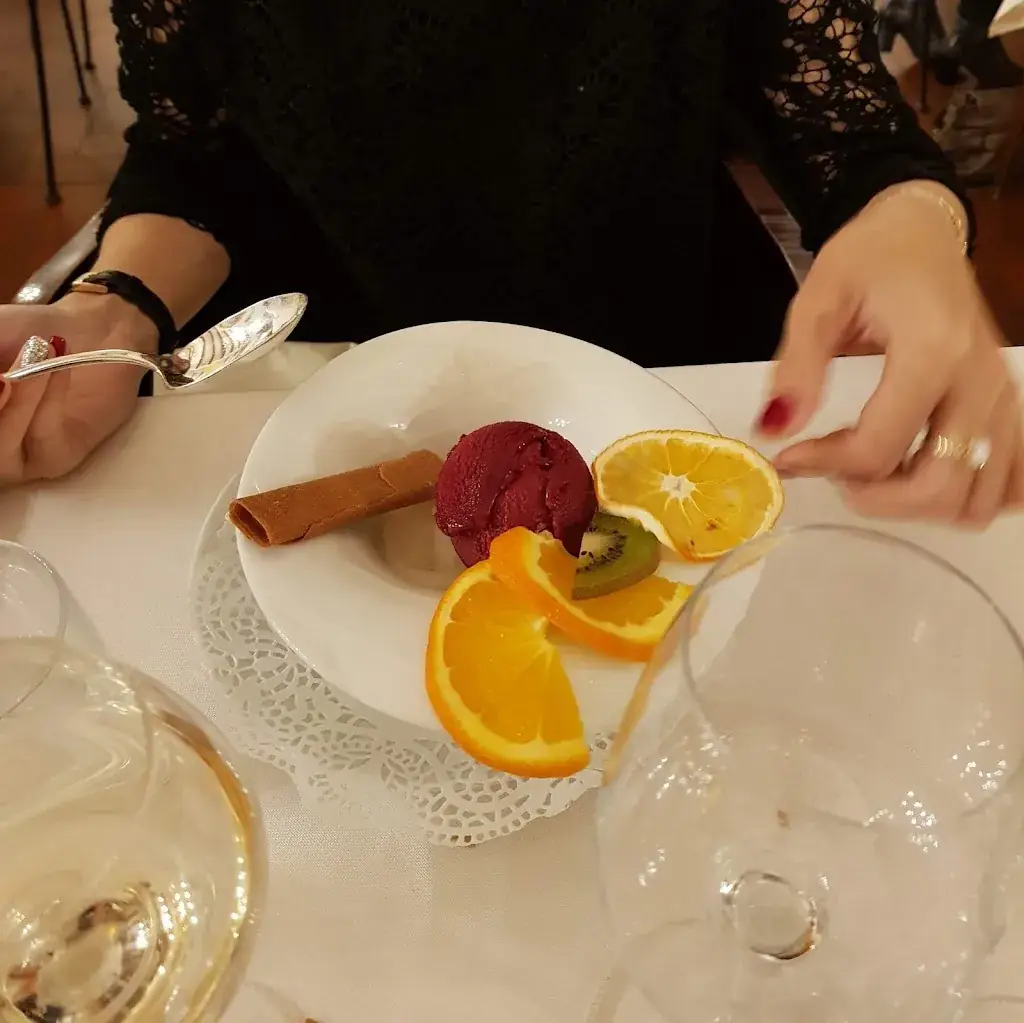 Christopher Marchal_La Renaissance_Baccarat_review