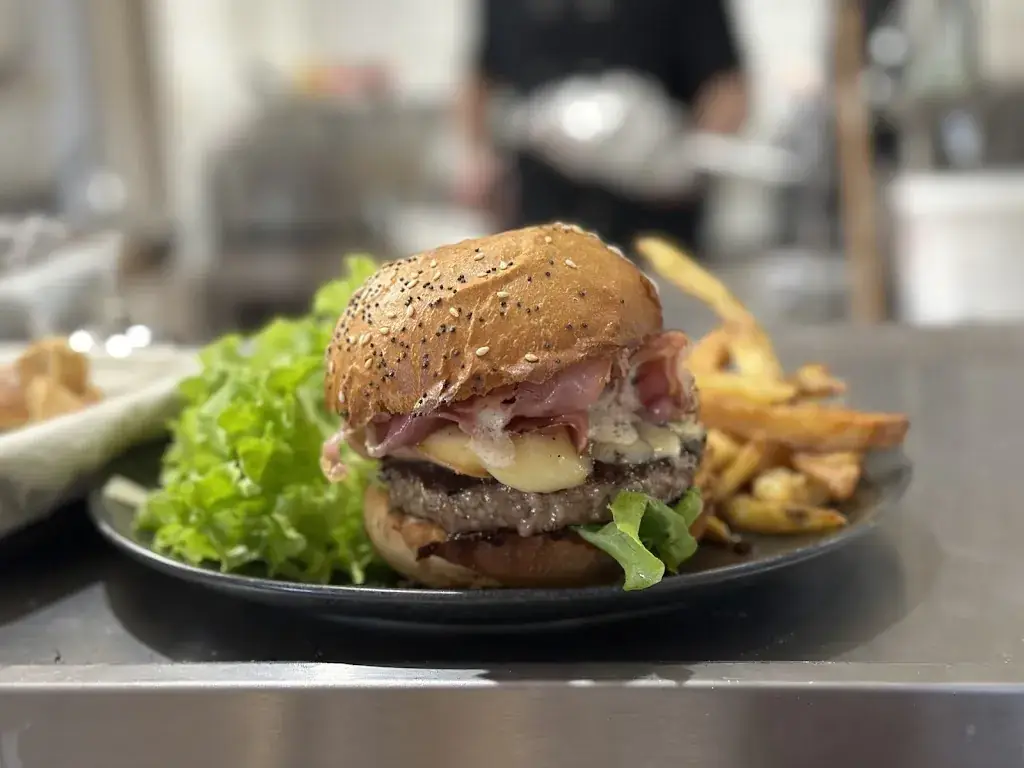 RESTAURANT L'ESSENTIEL_Chanas_slider_image_3