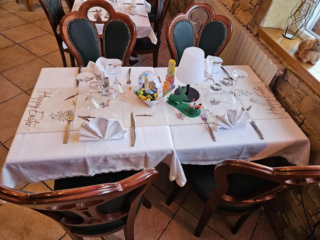 Restaurant Les 2 Gros_Pierre-Percée_slider_image_1