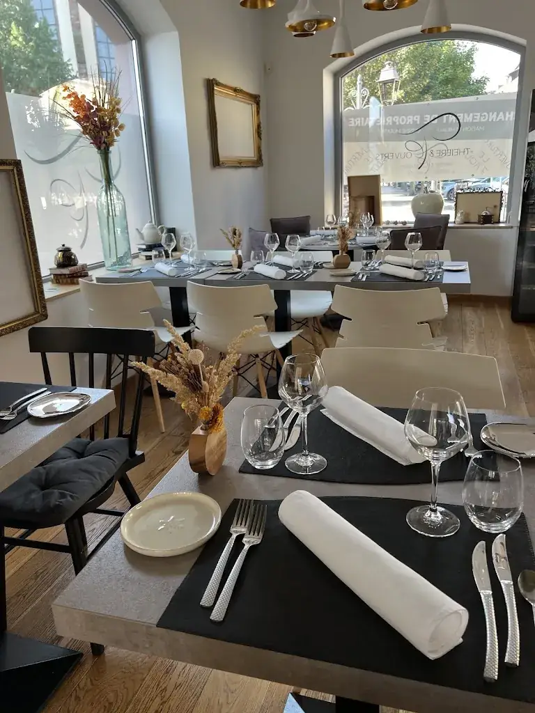 Théière & Couverts - Restaurant_Cernay_slider_image_1