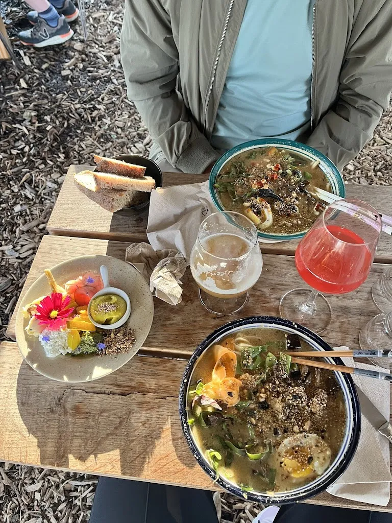 Amanda SACCOCCIO_Les jardins de la Briquette_Burnhaupt-le-Haut_review