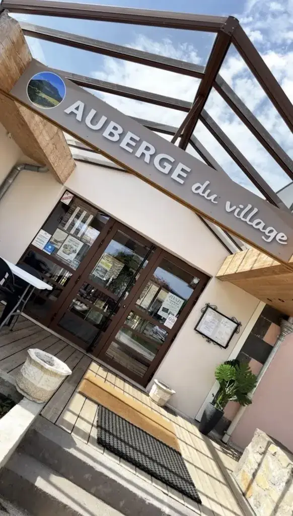 AUBERGE DU VILLAGE restaurant in Chapdes-Beaufort