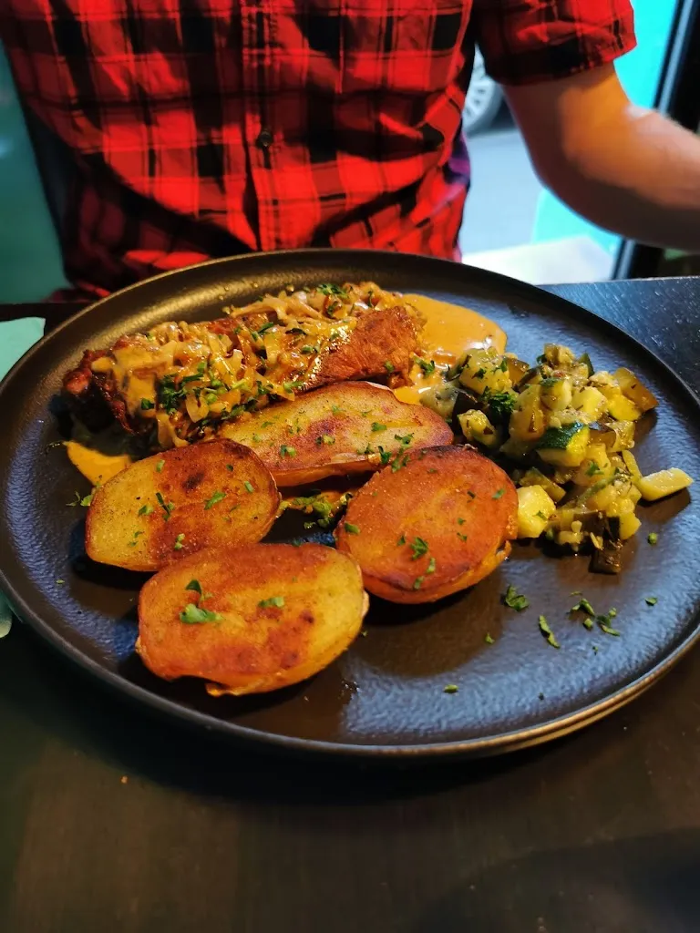 Menu_Salt & Pepper_Charleville-Mézières_imagen_2