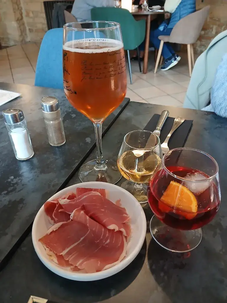 Annick_Le Pichet_Ayvelles_review