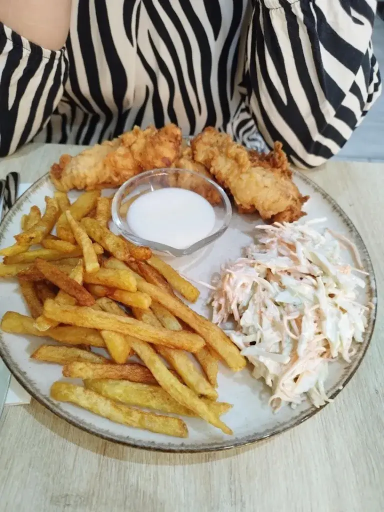 sophia sali_Ornina Café et Restaurant_Charleville-Mézières_review