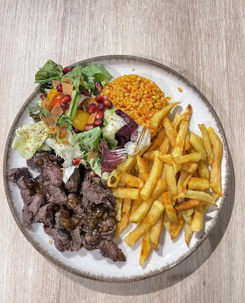 Ornina Café et Restaurant restaurant à Charleville-Mézières