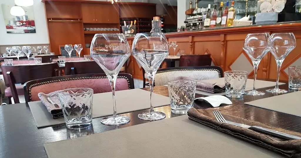 Au Tout Va Bien restaurant in Charleville-Mézières