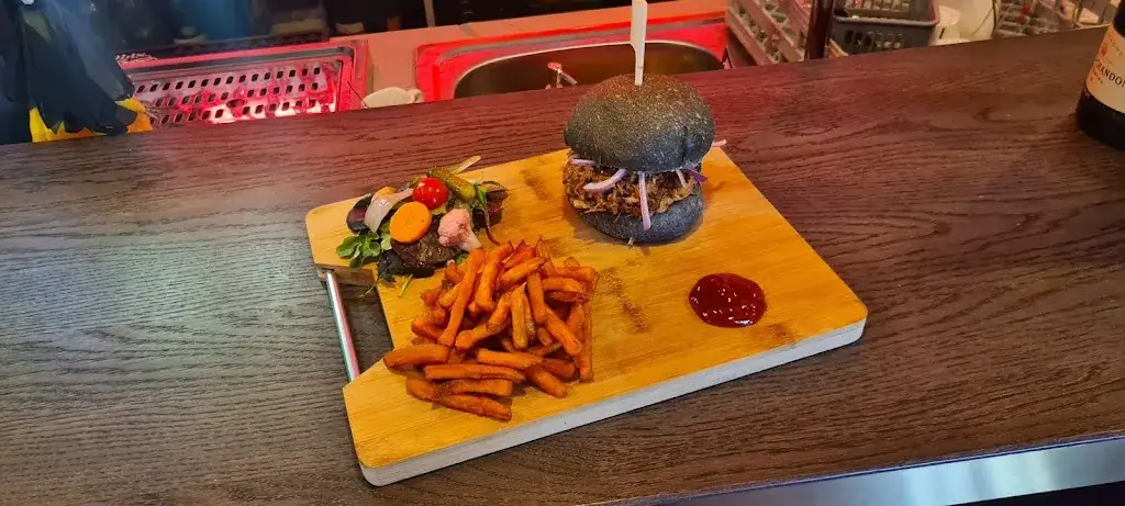 Menu_Restaurant @ Hôtel-Restaurant Le Baron_Crémieu_image_5