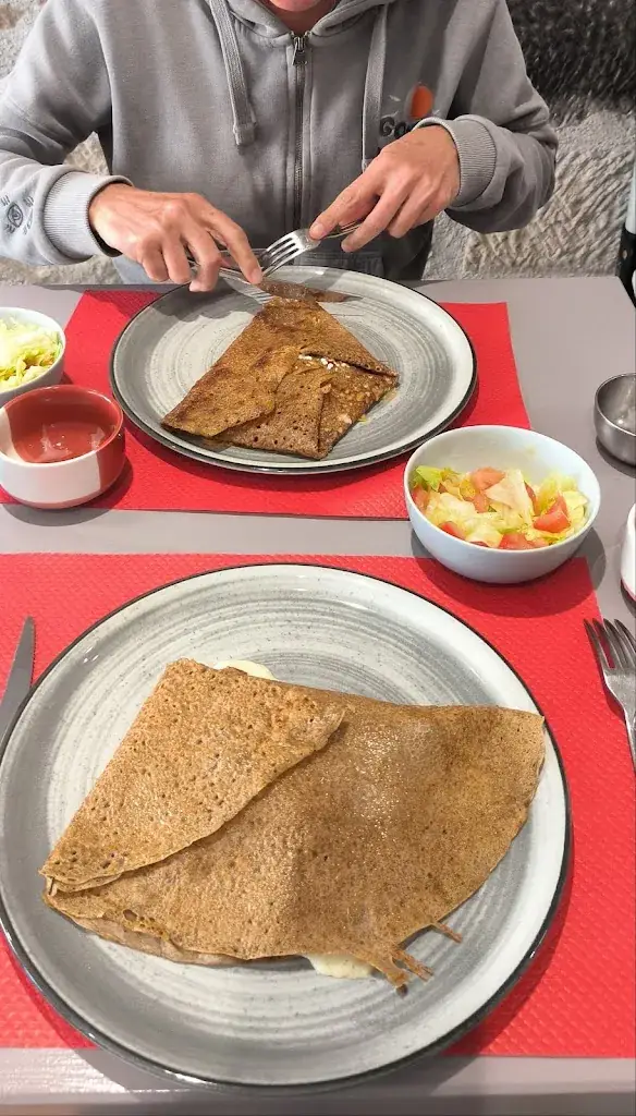Philippe Wojtowicz_CREPERIE LE COIN DU SEB_Vôge-les-Bains_review