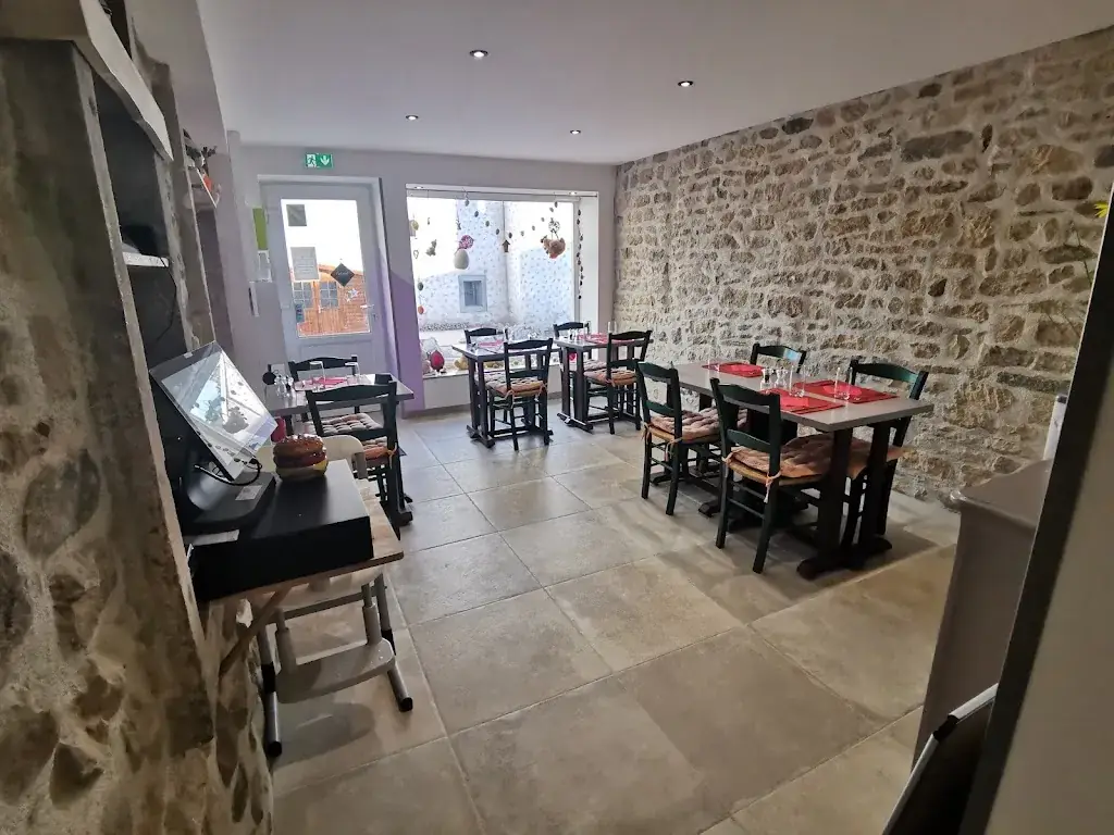 CREPERIE LE COIN DU SEB Restaurant in Vôge-les-Bains