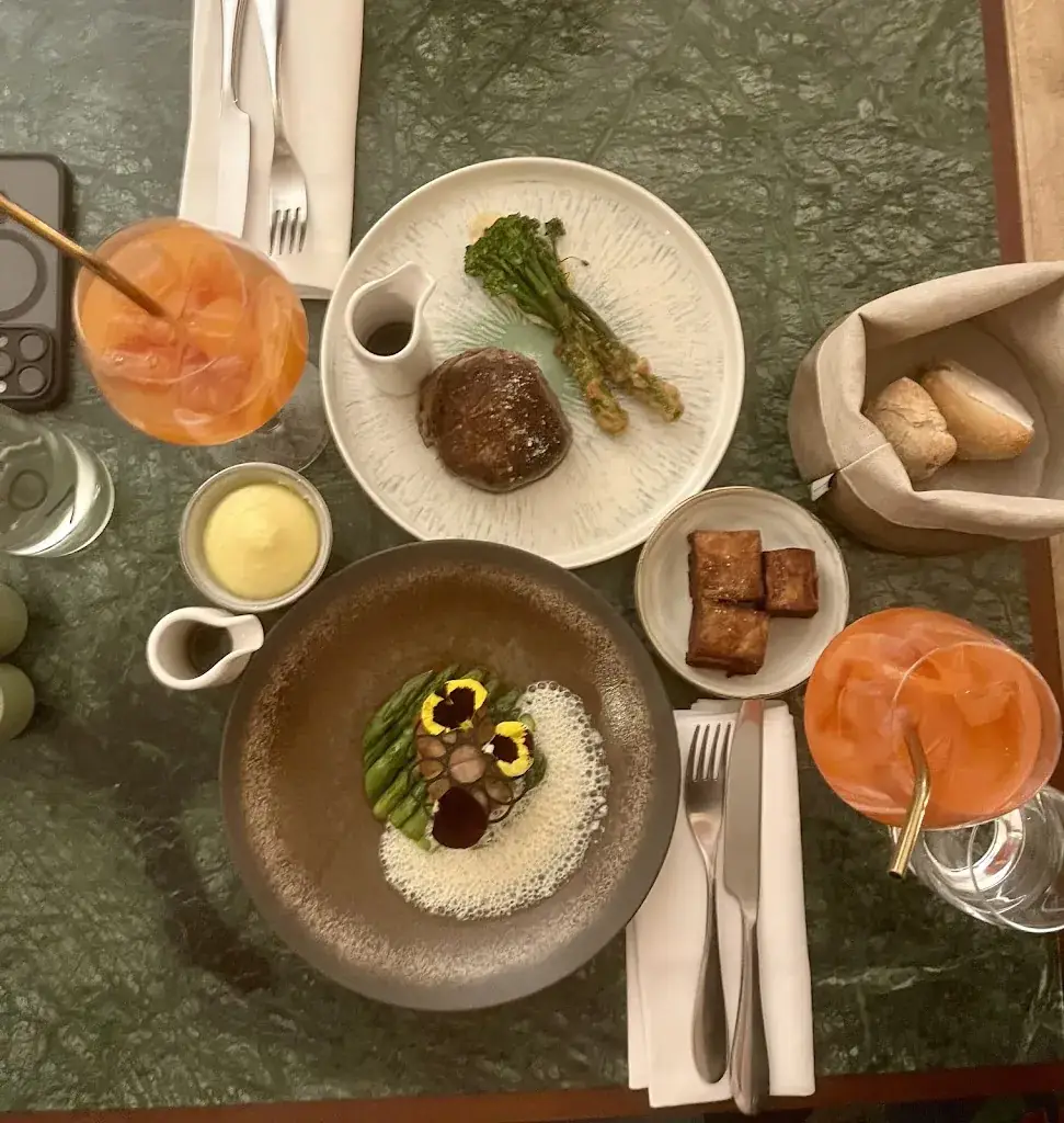 Julia Böttcher_Le Vin de 5_Crémieu_avis