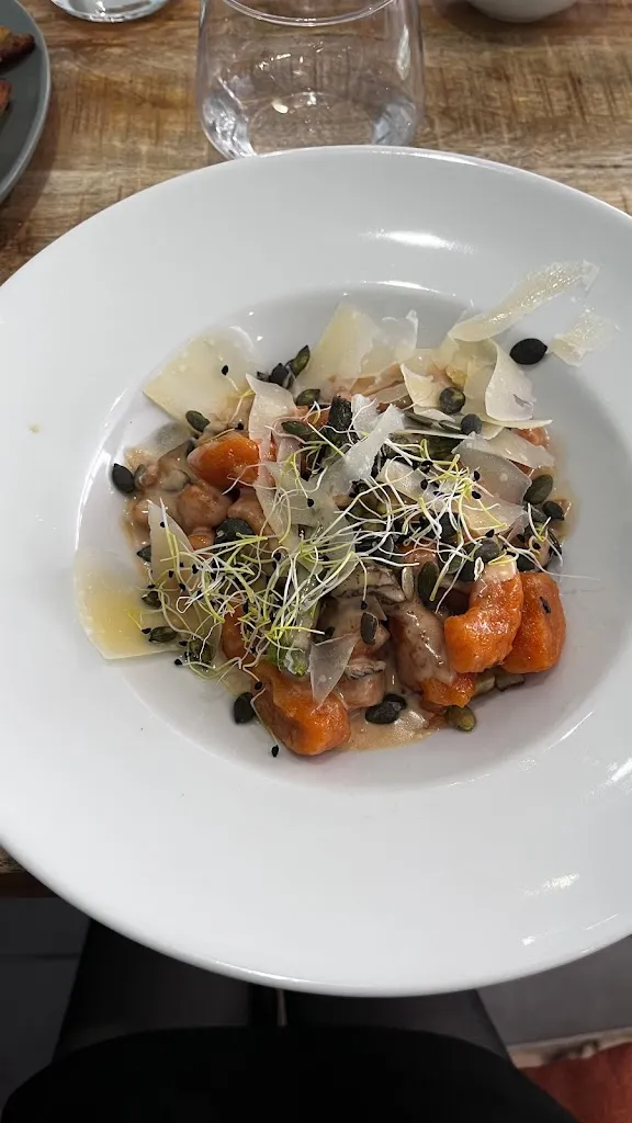 - Maevo -_LA COUR DES ARTS_Nancy_review