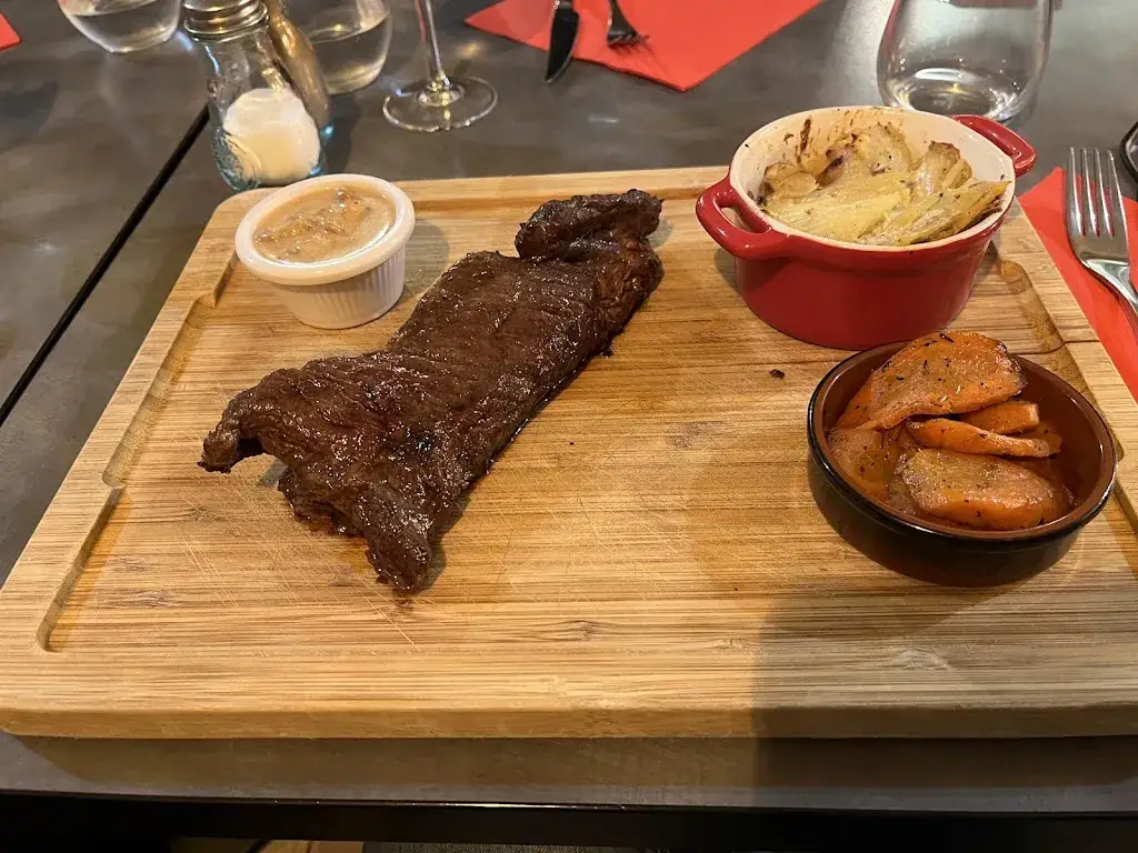 Alex Lim_Les Terrasses des Augustins_Crémieu_review