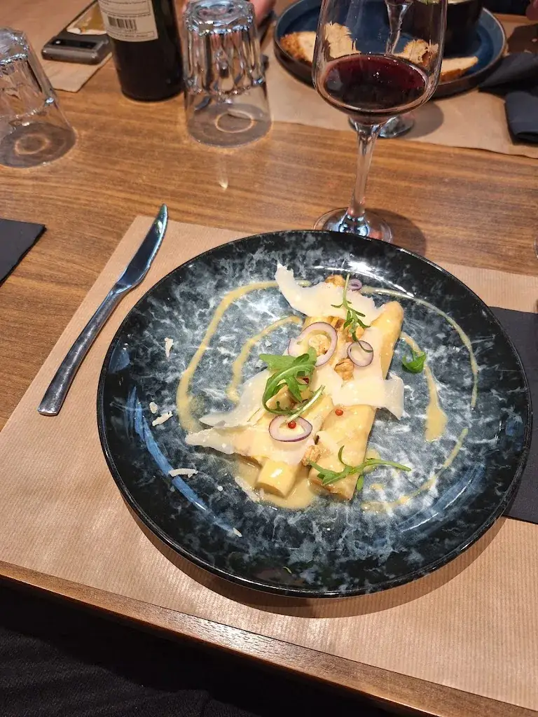 Maeric Debucquet_L'Auberg'In_Nancy_review