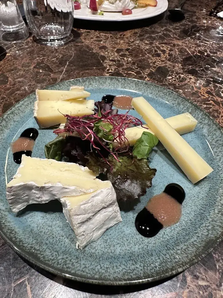 Wallace_Nancy_slider_image_2