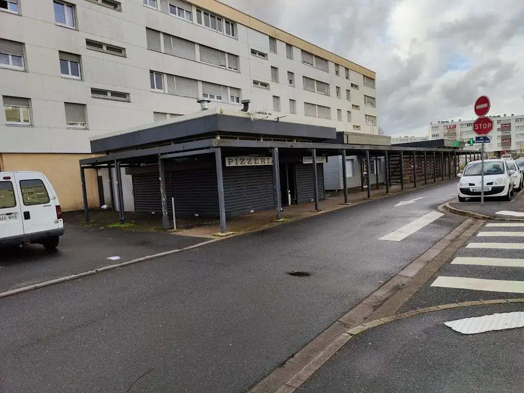 Restaurant et Pizzeria Mia_Jarville-la-Malgrange_slider_image_2