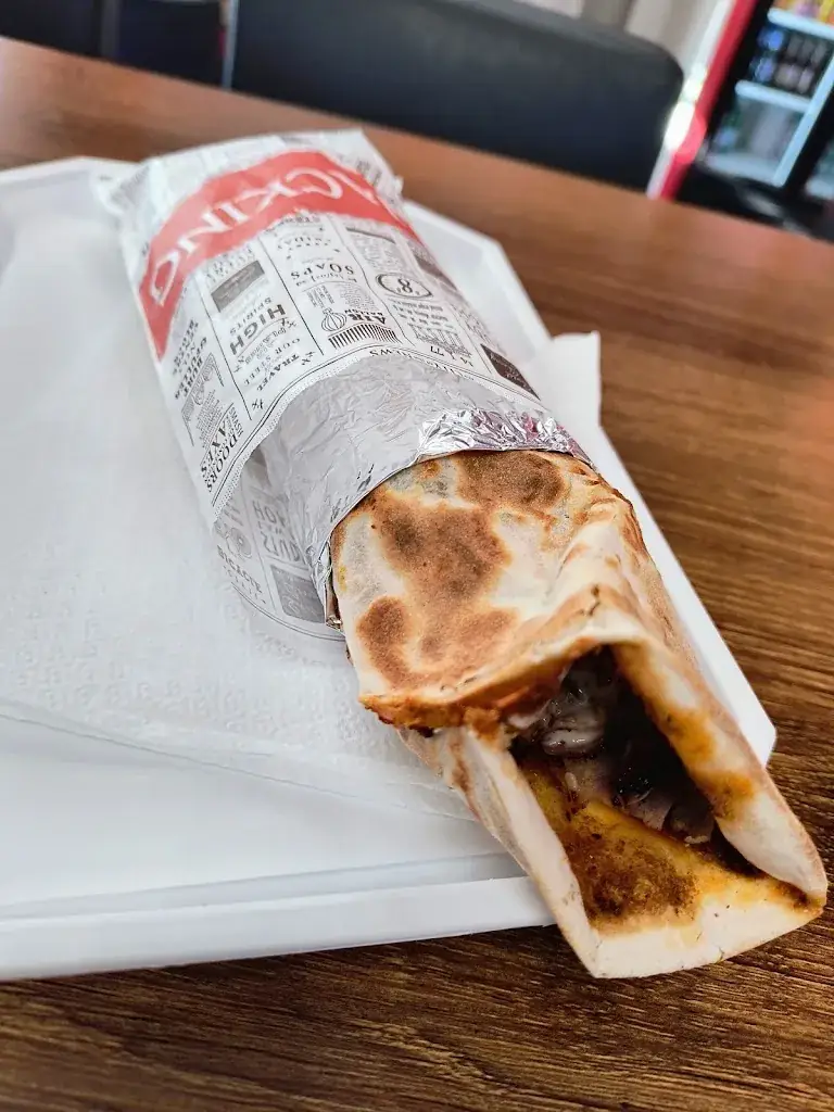 Bharath Ganesan_Au roi de la frite snack Kaya_Audun-le-Tiche_review