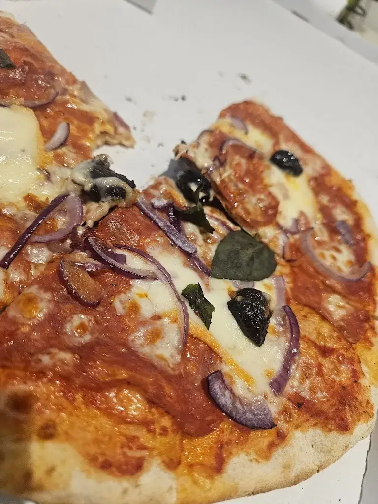 DL Pizza_Audun-le-Tiche_slider_image_2