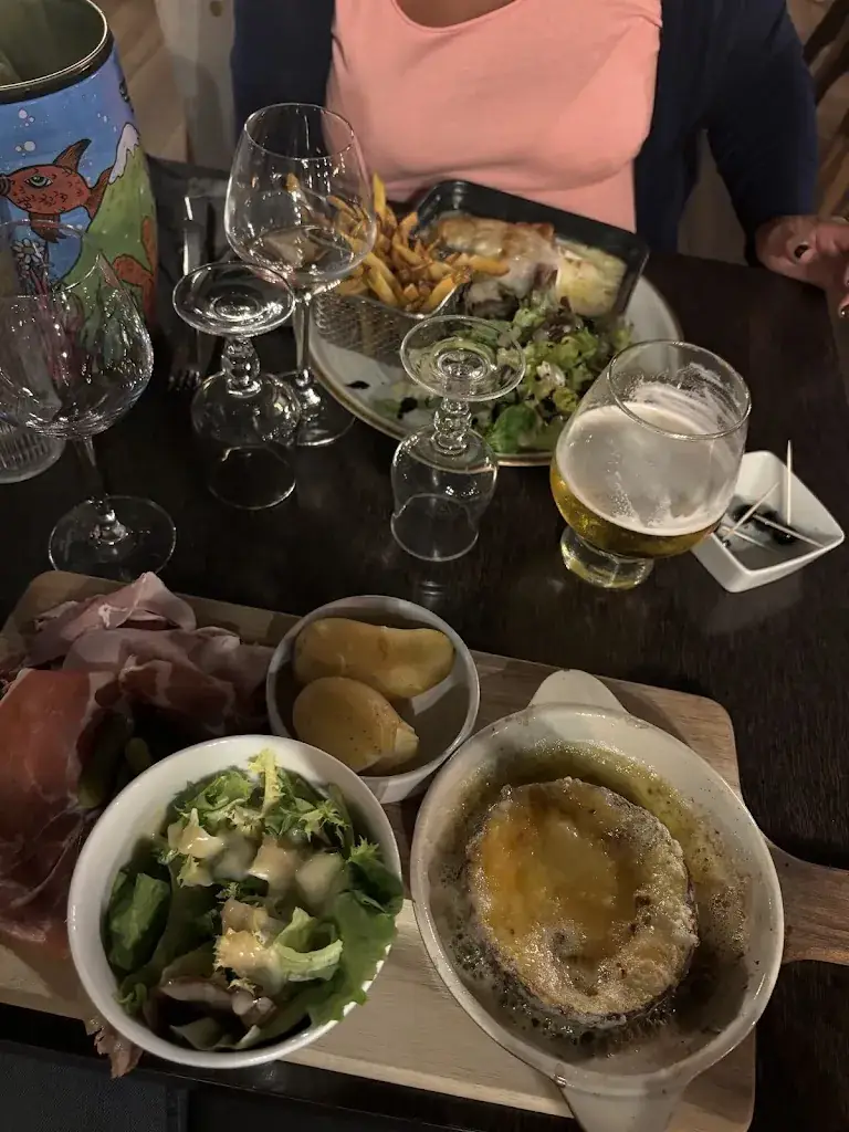 La Station_Villemoirieu_slider_image_3