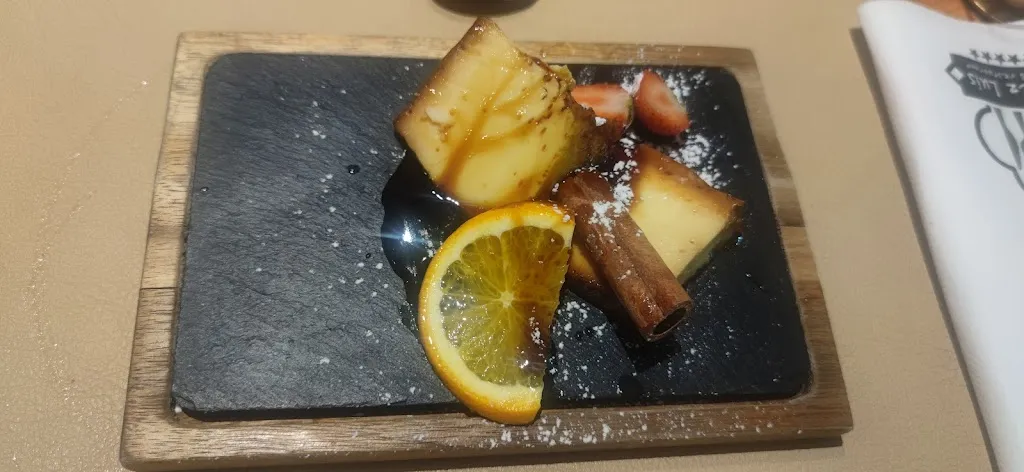 Menu_Restaurant Chez Luis_Luxembourg_image_6