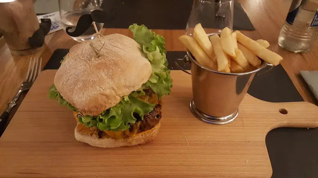 Menu_Moustache_Luxembourg_image_7